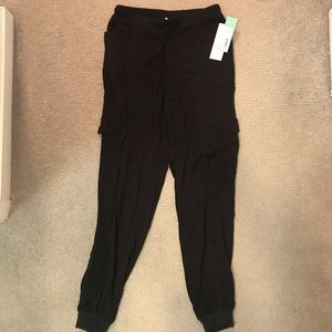 MTLA Josie Cargo Jogger Pants NWT